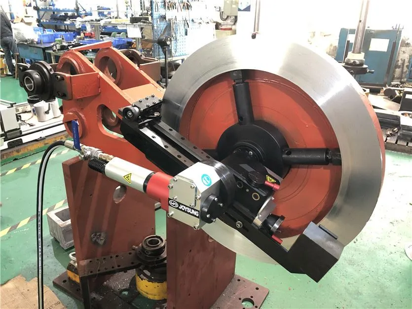 FDG610 FLANGE FACE TOOLS -Italian pneumatic drive source