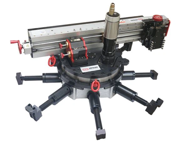 Pārnēsājami atloku apstrādes darbgaldi kuģu būvētavai